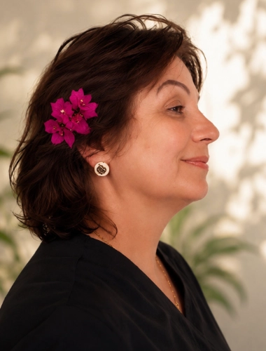 Dorina F Dorina F